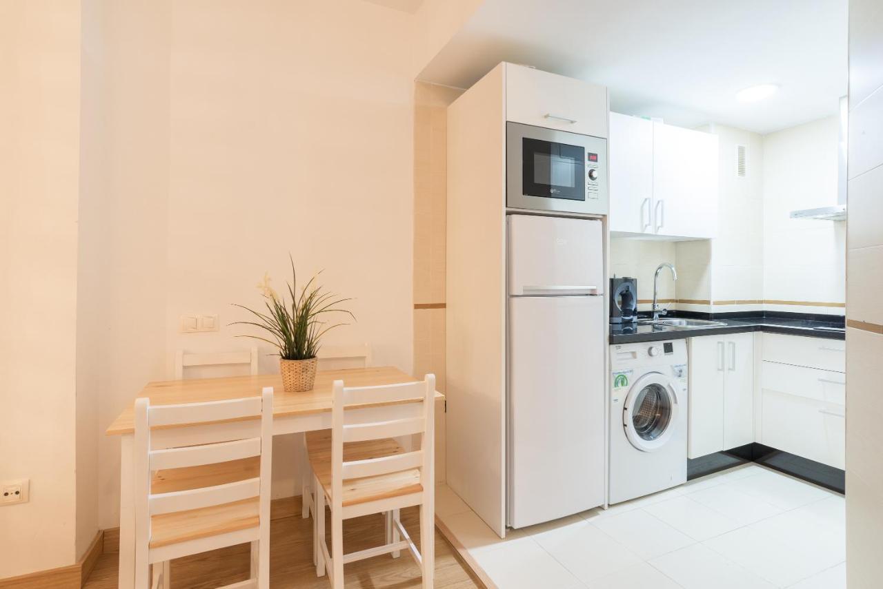 דירות Acogedor Apartamento En El Centro Historico De Malaga - Mitjana מראה חיצוני תמונה